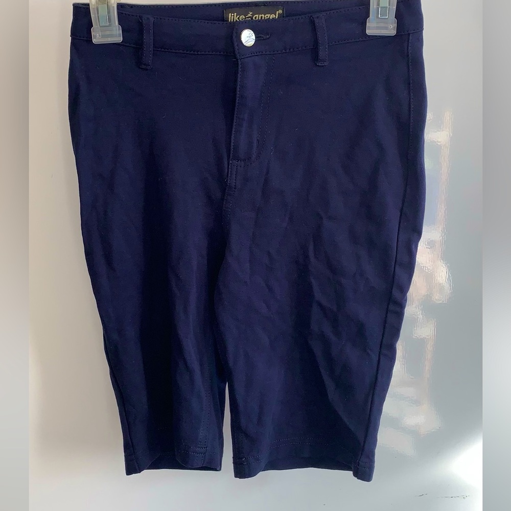 Women’s Stretchy Navy Blue Bermuda Shorts Size Medium